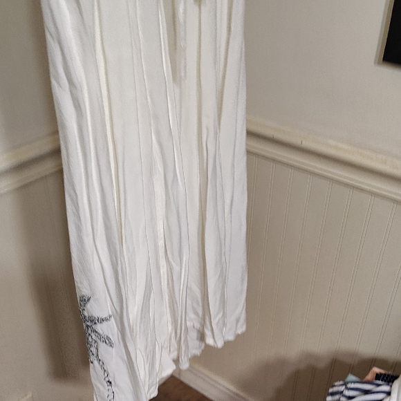 Raya Sun White Sleeveless Tie Front Mini Dress - Picture 7 of 7